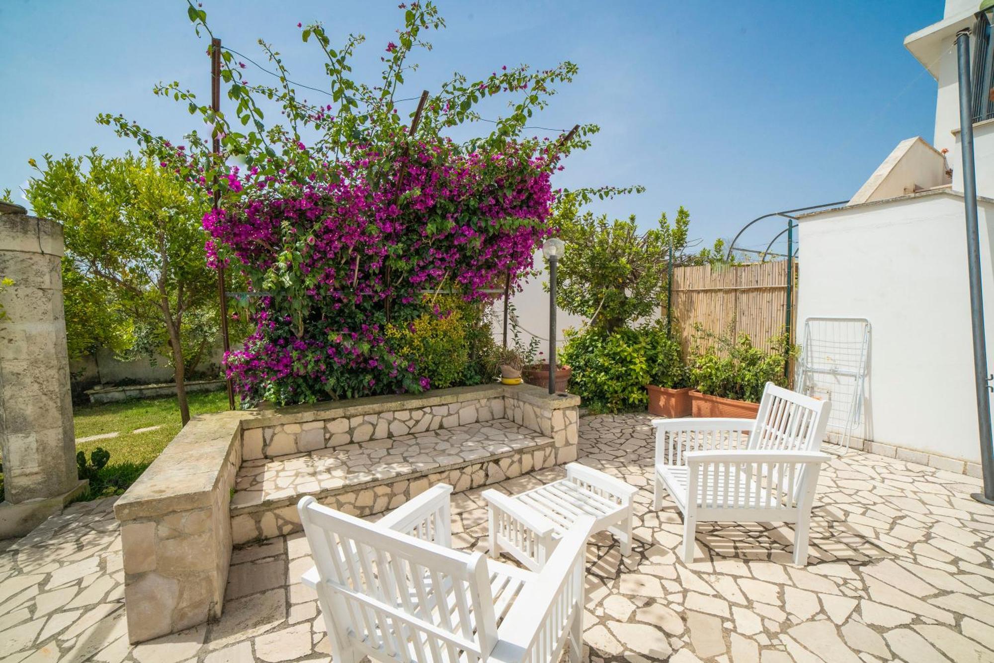 Villa Lisa Garden And Pool - Happy Rentals Melendugno Exteriör bild